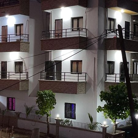 Hotel Residence Aicha Tambacounda Εξωτερικό φωτογραφία