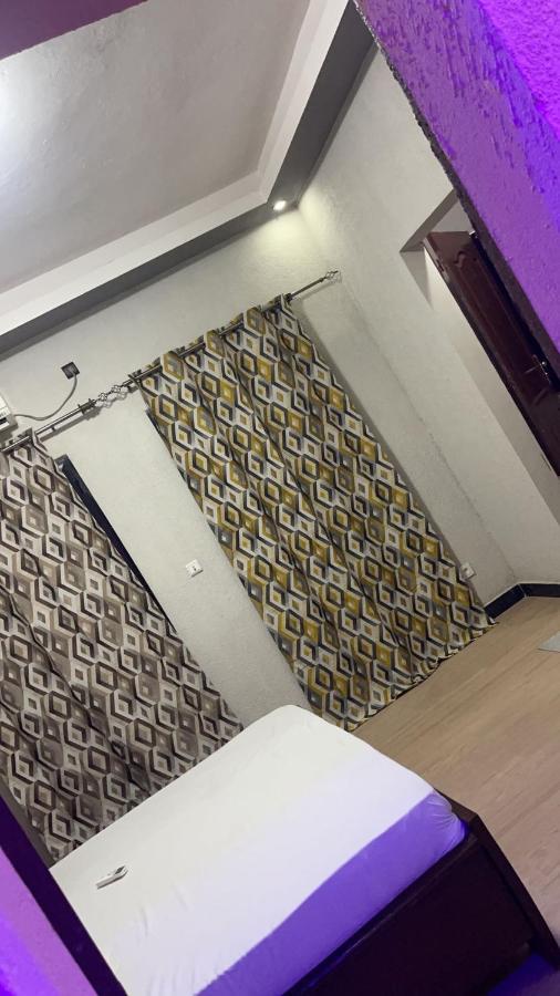 Hotel Residence Aicha Tambacounda Εξωτερικό φωτογραφία