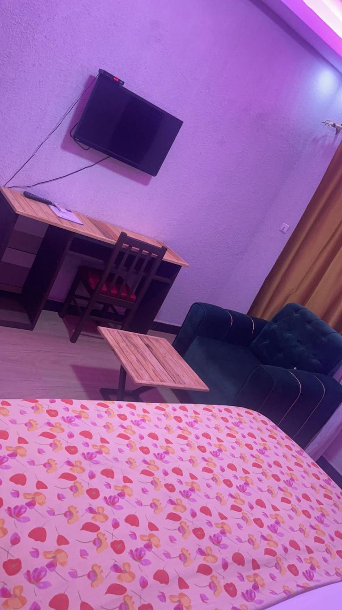 Hotel Residence Aicha Tambacounda Εξωτερικό φωτογραφία